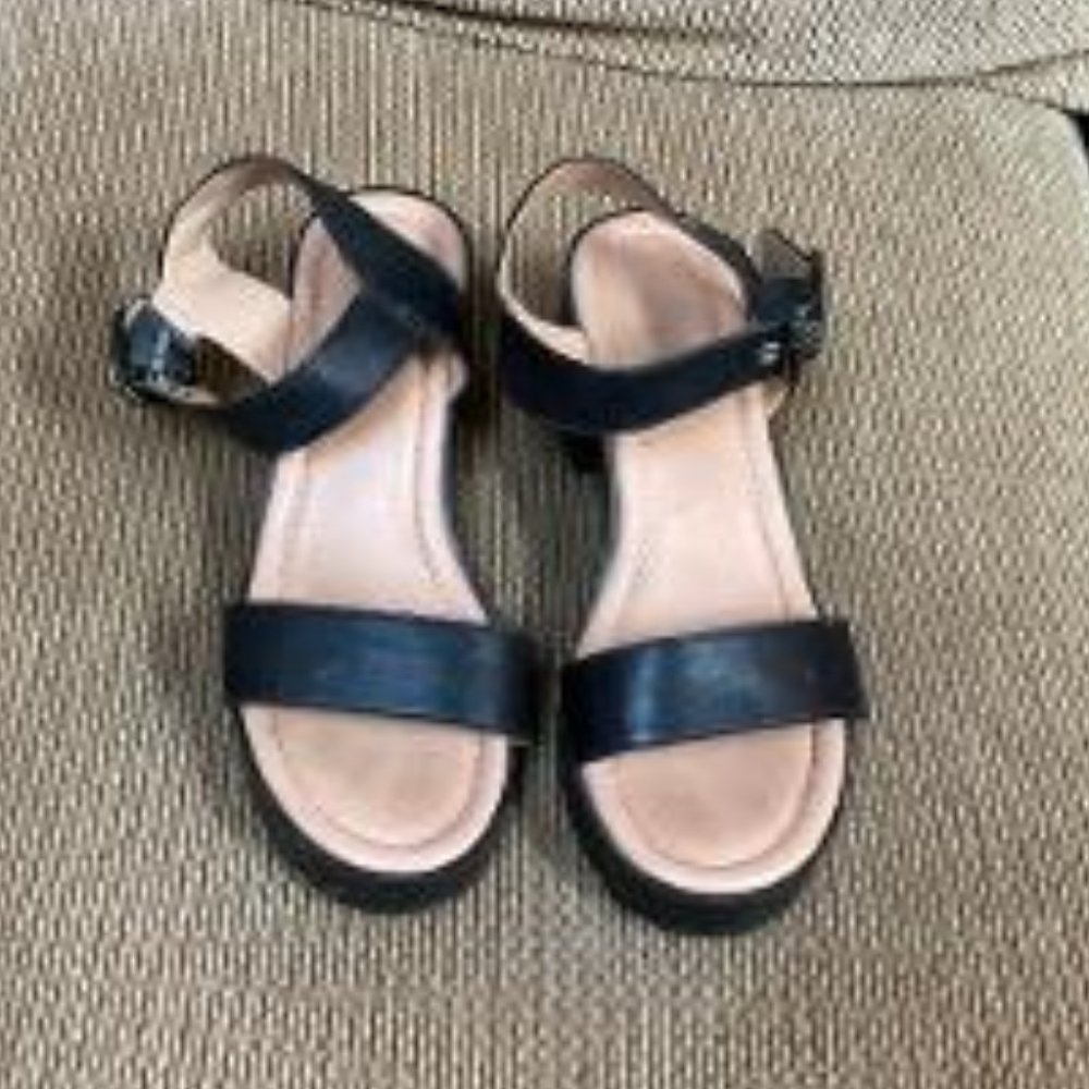 Black Sophie17 Chunky Heel Platform Sandal Size 7.5